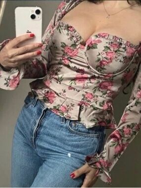 ASTR The Label sz Medium Floral Peplum Bustier Top Satin Sweetheart neckline